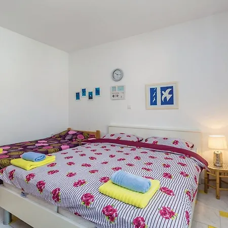 With A Parking Space Malinska, Krk - 19300 Apartment Malinska